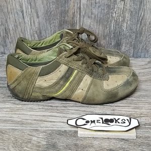 Men's 9.5 Diesel canvas casual shoes